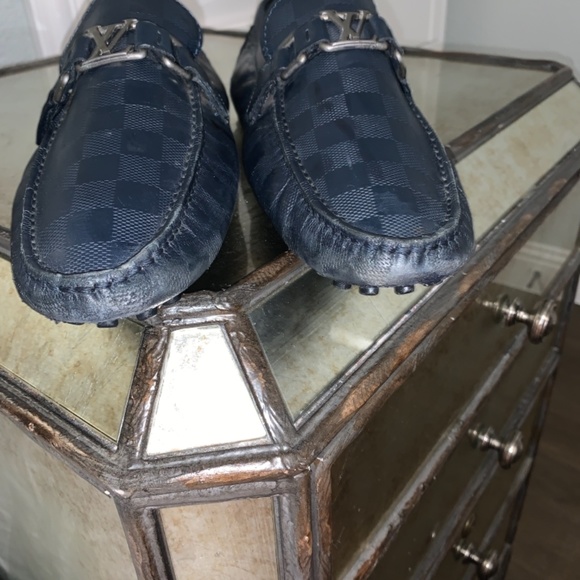 Men\'s Louis Vuitton loafers